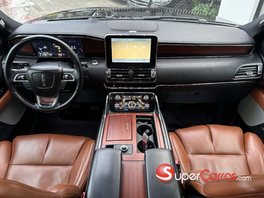 2020 Lincoln Navigator Reserve II Long — foto 5 / 9
