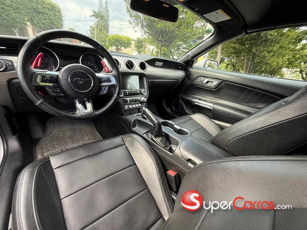 2018 Ford Mustang Ecoboost — foto 7 / 10