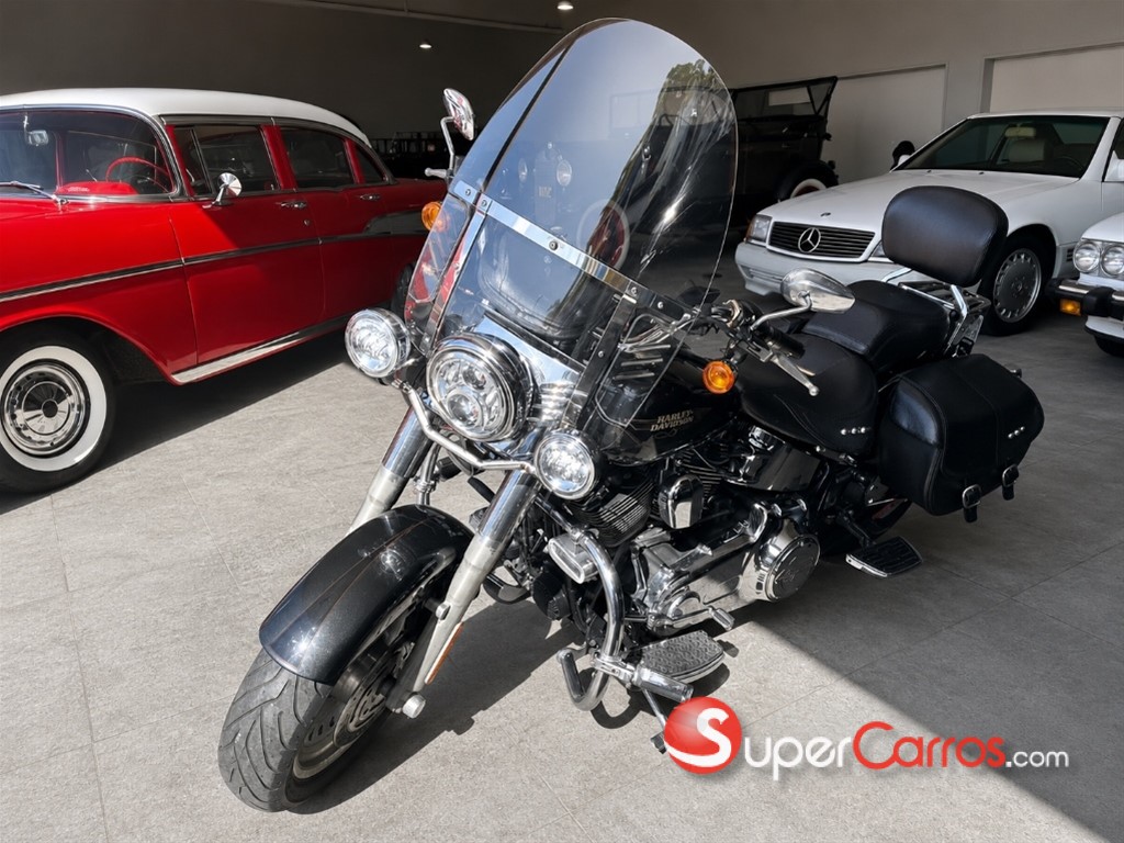 2009 Harley Davidson Fat Boy — foto 4 / 8