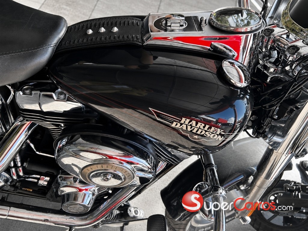 2009 Harley Davidson Fat Boy — foto 6 / 8