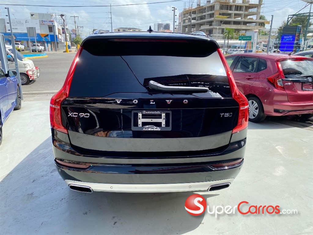 2021 Volvo XC90 Momentum T5 — foto 2 / 10