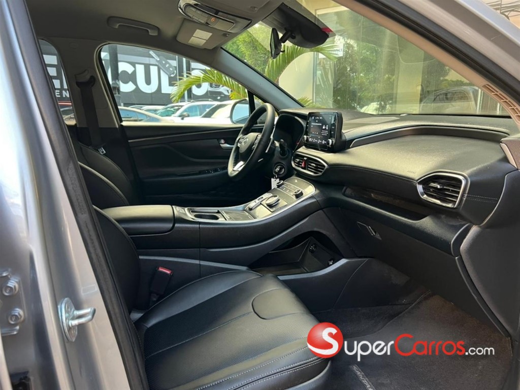 2021 Hyundai Santa Fe SE — foto 8 / 9