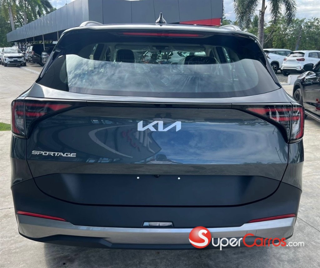 2027 Kia Sportage Sport — foto 5 / 12