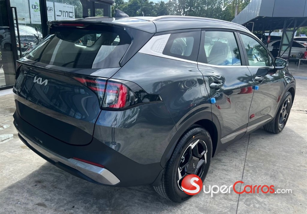 2027 Kia Sportage Sport — foto 6 / 12
