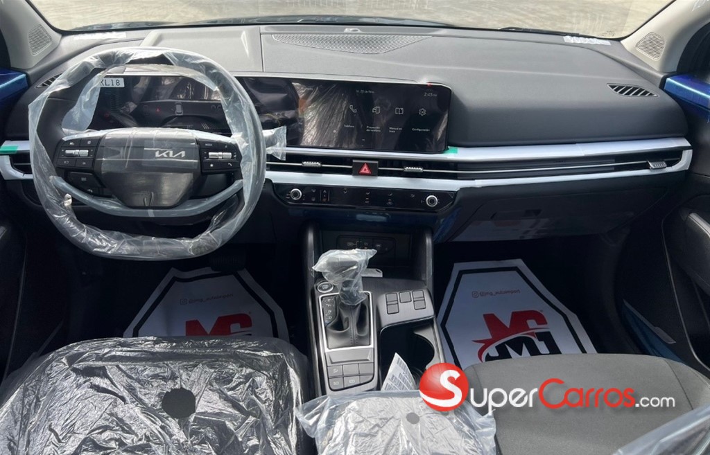 2027 Kia Sportage Sport — foto 9 / 12