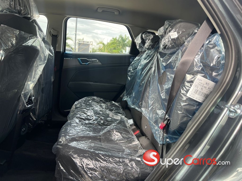 2027 Kia Sportage Sport — foto 12 / 12