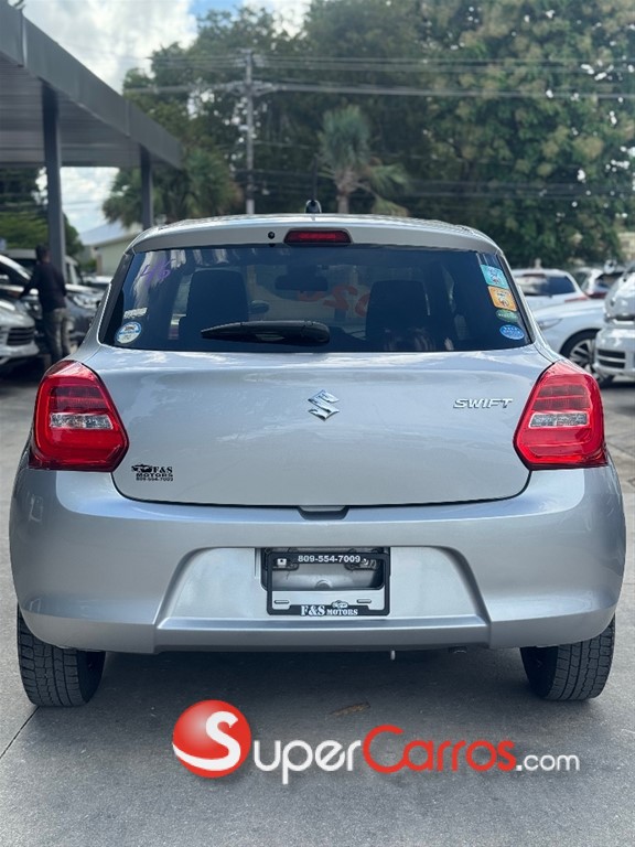 2020 Suzuki Swift — foto 5 / 12