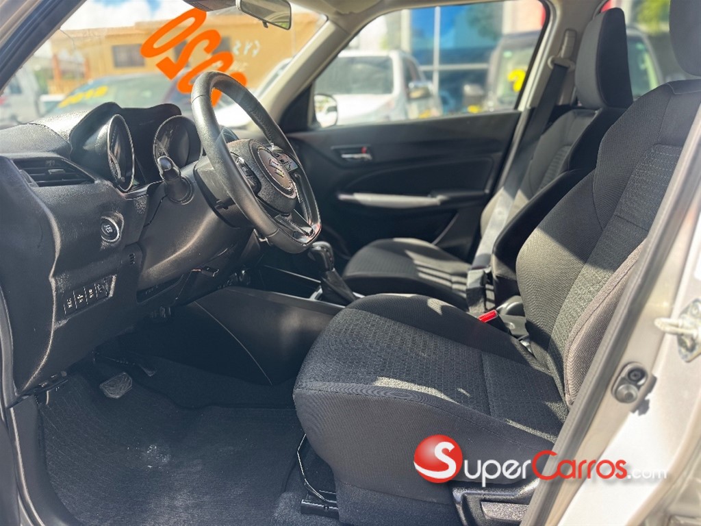 2020 Suzuki Swift — foto 8 / 12