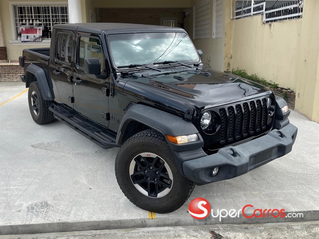 2020 Jeep Gladiator — foto 2 / 10