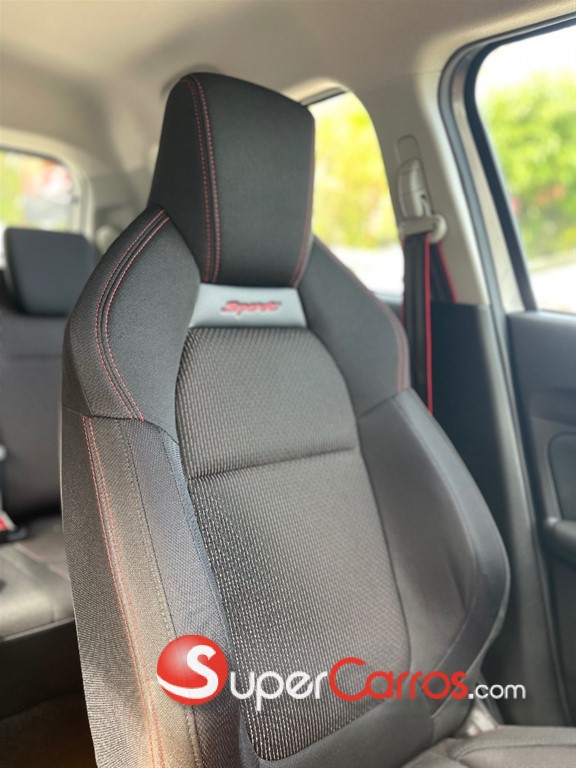 2023 Suzuki Swift Sport — foto 10 / 12