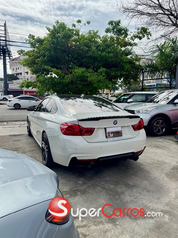 2019 BMW Serie 4 430i Coupe — foto 8 / 12