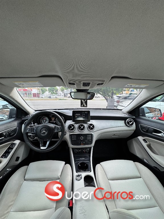 2017 Mercedes-Benz Clase GLA 250 — foto 4 / 10