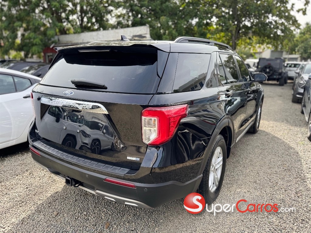 2020 Ford Explorer XLT 4WD — foto 5 / 11