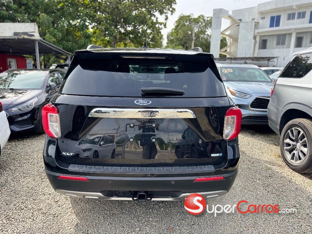 2020 Ford Explorer XLT 4WD — foto 6 / 11