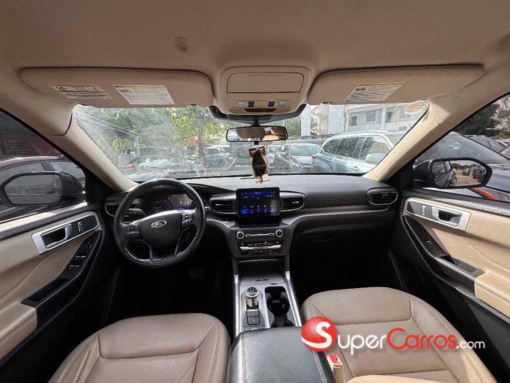 2020 Ford Explorer XLT 4WD — foto 10 / 11