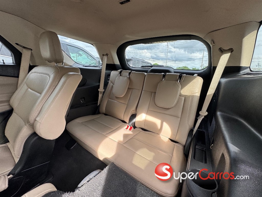 2020 Ford Explorer XLT 4WD — foto 11 / 11