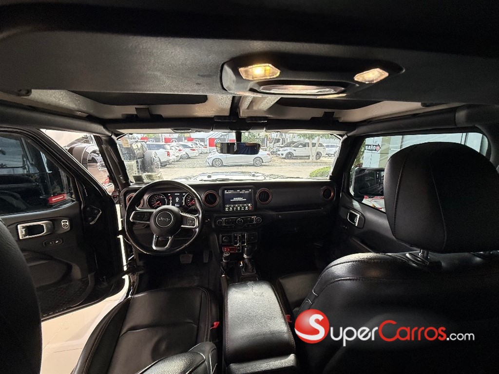 2020 Jeep Gladiator Mojave — foto 9 / 11
