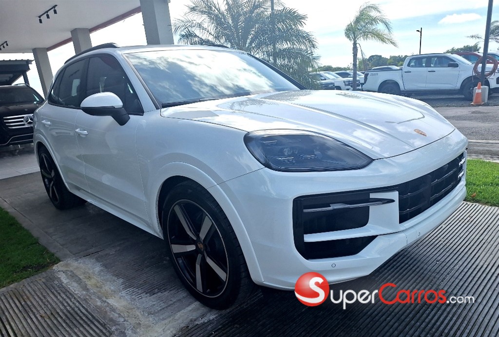 2026 Porsche Cayenne — foto 4 / 9