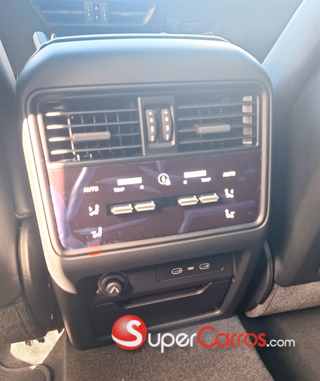 2026 Porsche Cayenne — foto 8 / 9