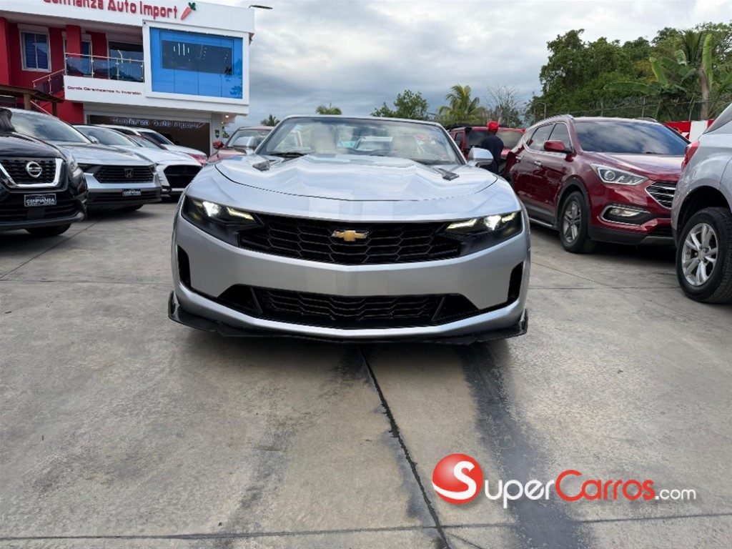 2019 Chevrolet Camaro LT Convertible — foto 2 / 8
