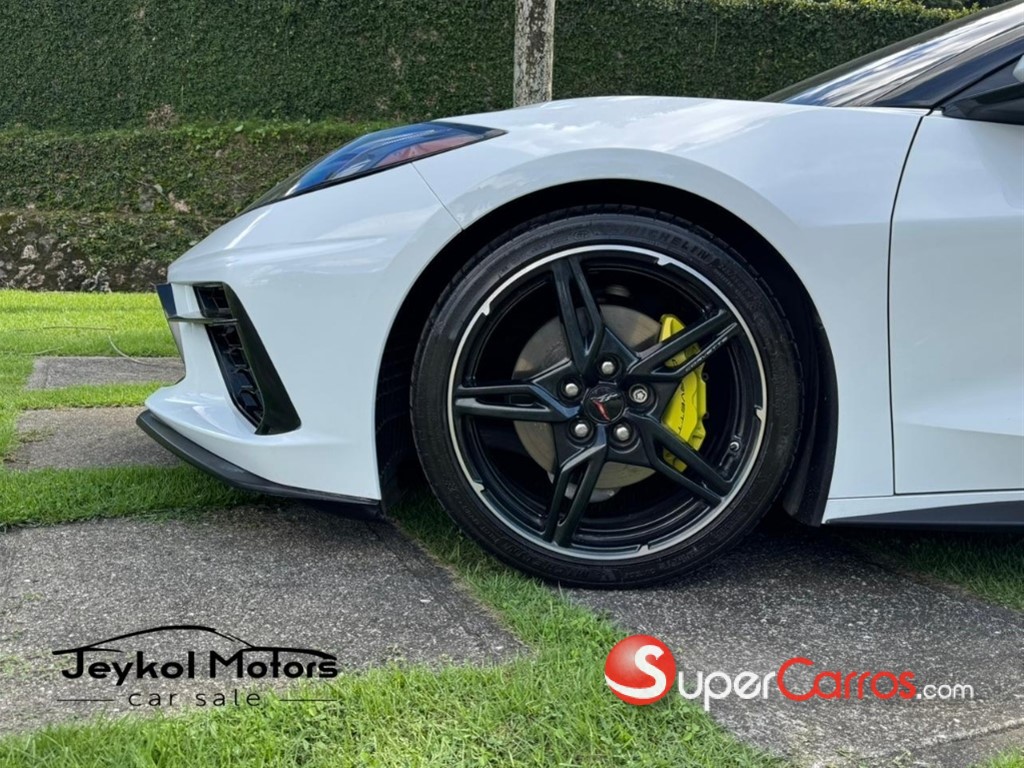 2021 Chevrolet Corvette Z51 Convertible — foto 7 / 12