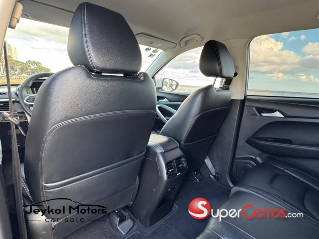 2023 Chevrolet Captiva LT — foto 5 / 12