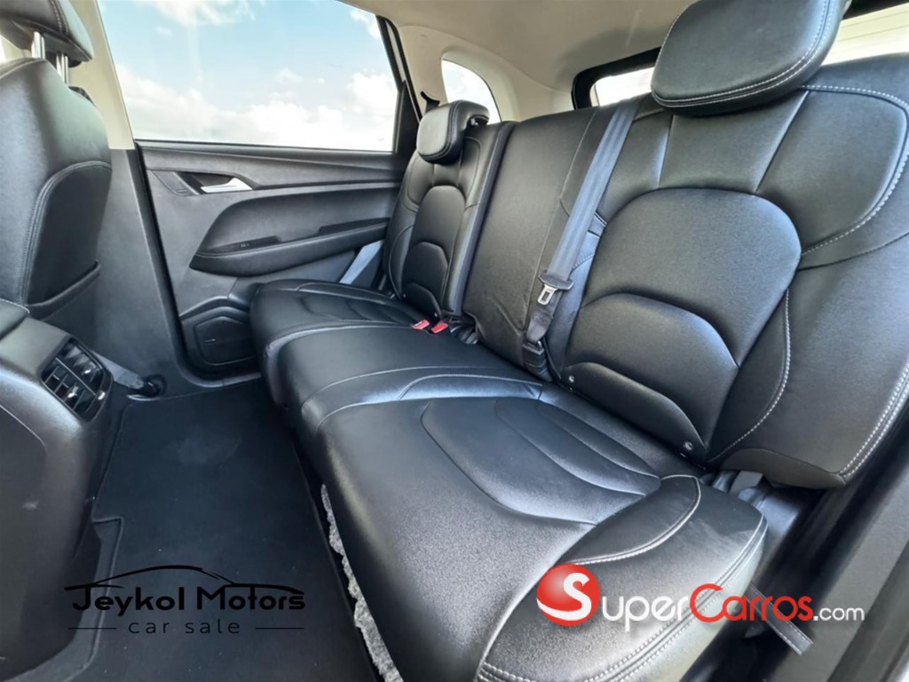 2023 Chevrolet Captiva LT — foto 6 / 12