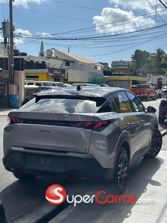 2025 Peugeot 3008 GT Line — foto 2 / 8