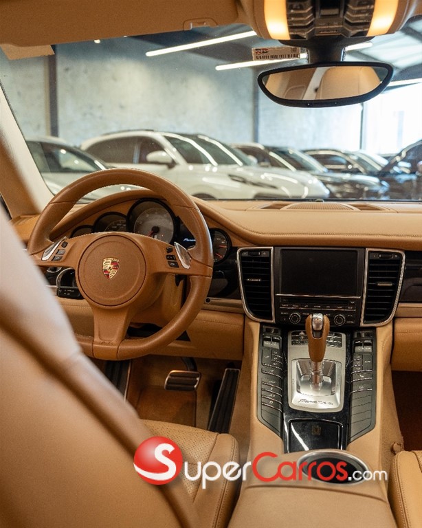 2014 Porsche Panamera S — foto 8 / 12
