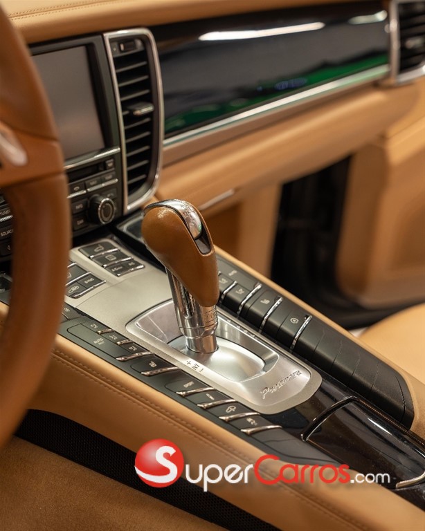 2014 Porsche Panamera S — foto 11 / 12