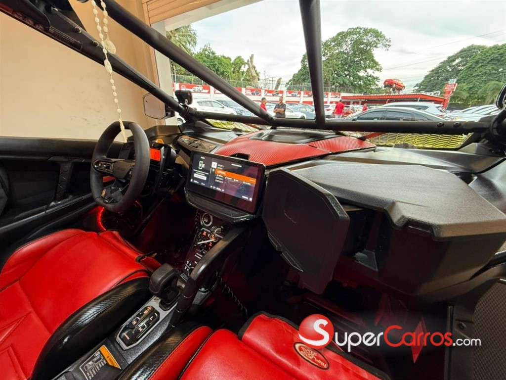 2025 Can Am Maverick R XRS — foto 5 / 10