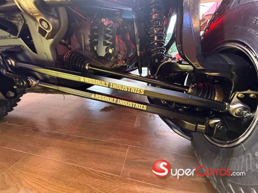 2025 Can Am Maverick R XRS — foto 10 / 10