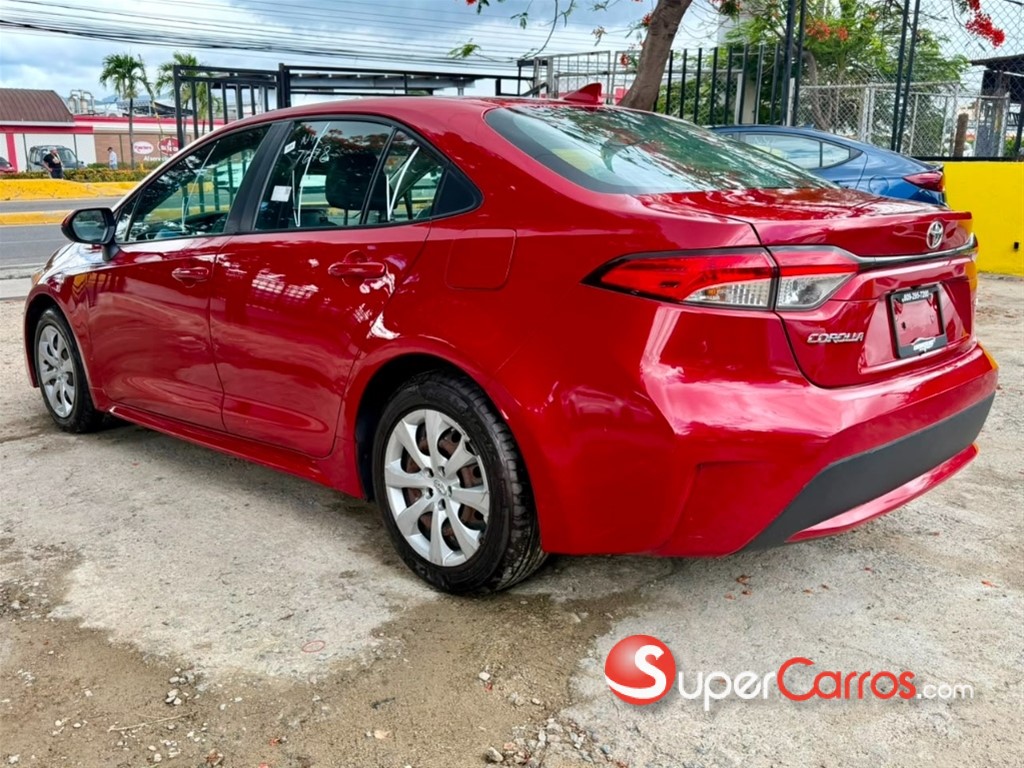 2020 Toyota Corolla LE — foto 7 / 10