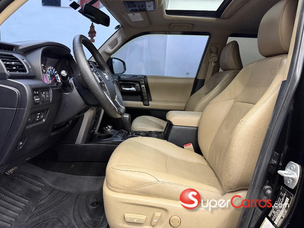 2014 Toyota 4 Runner Limited — foto 3 / 10