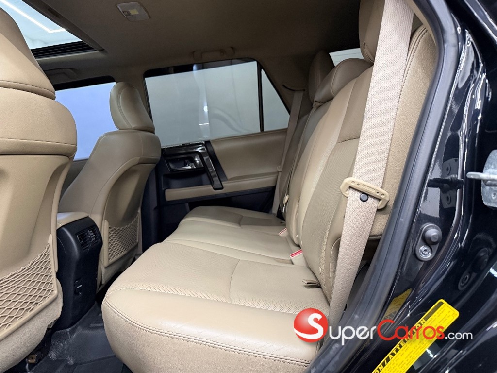 2014 Toyota 4 Runner Limited — foto 7 / 10