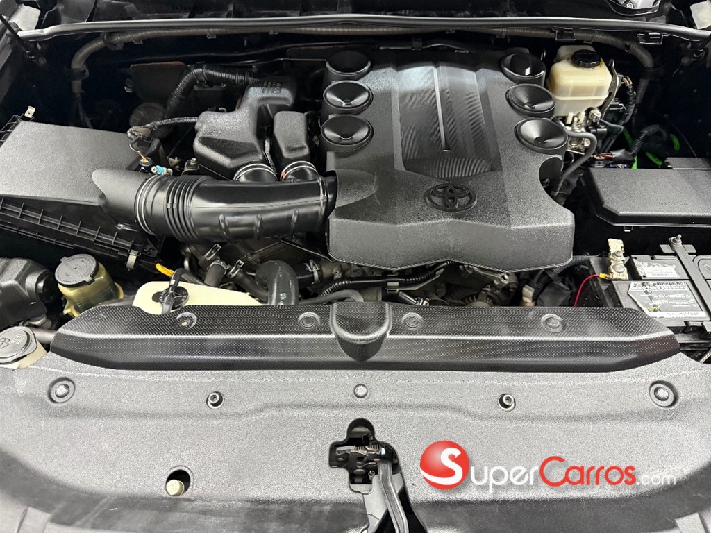 2014 Toyota 4 Runner Limited — foto 8 / 10