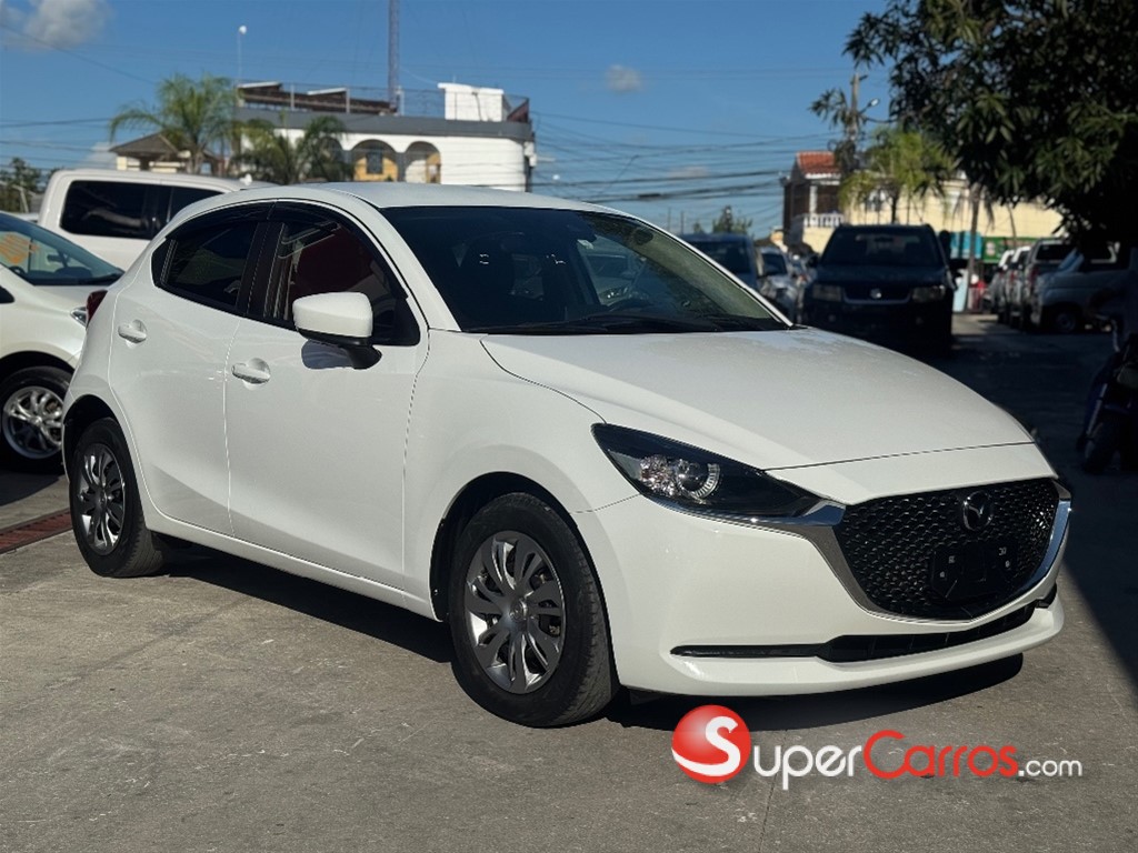 2020 Mazda 2 — foto 2 / 11