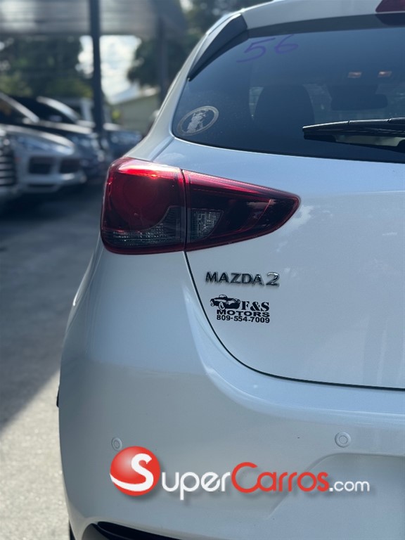 2020 Mazda 2 — foto 7 / 11