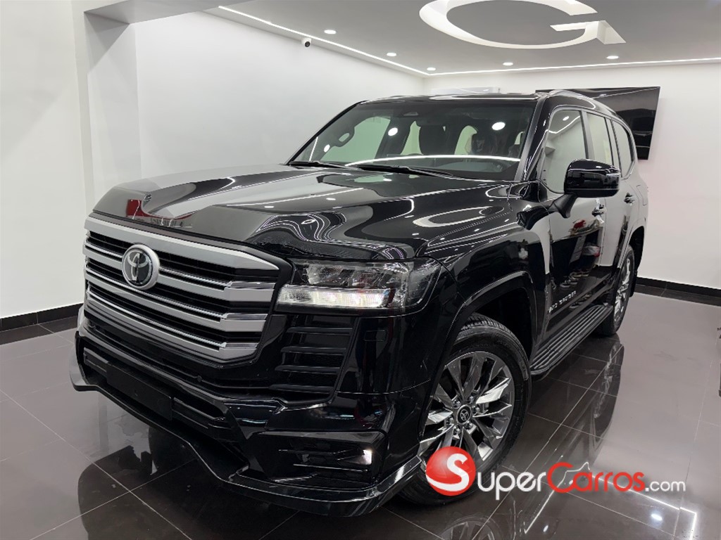 2025 Toyota Land Cruiser 300 GXR