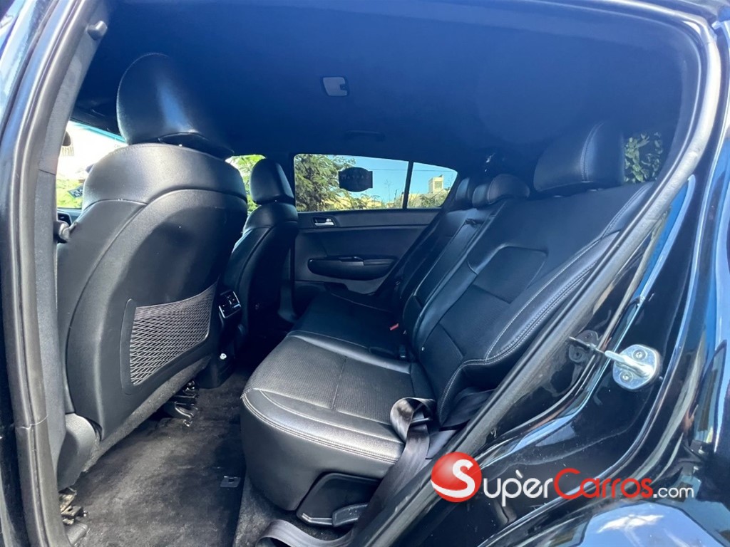 2020 Kia Sportage S — foto 6 / 10