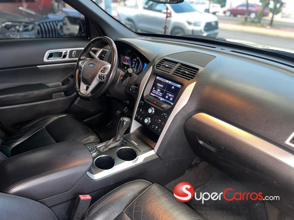 2013 Ford Explorer XLT — foto 3 / 11