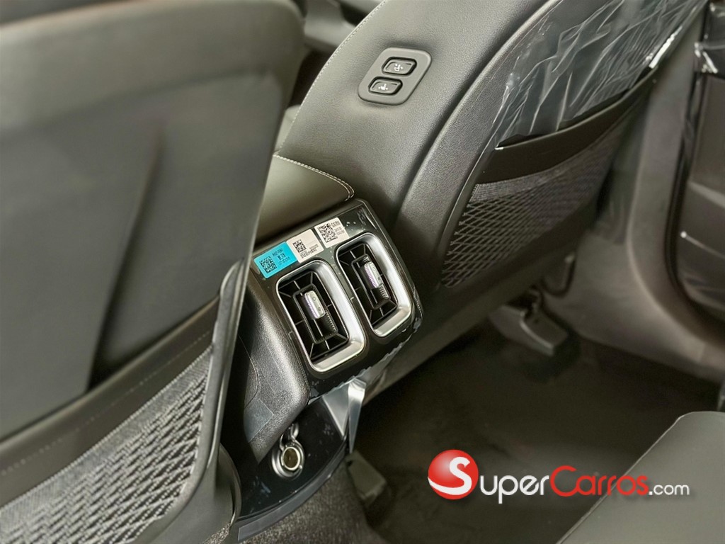 2026 Kia Sorento Luxury — foto 9 / 12