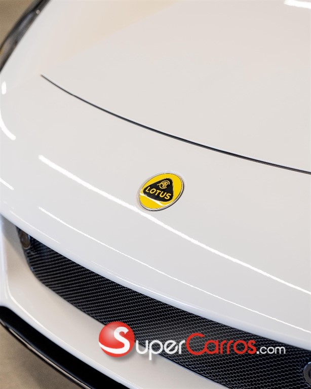 2024 Lotus Emira — foto 8 / 12
