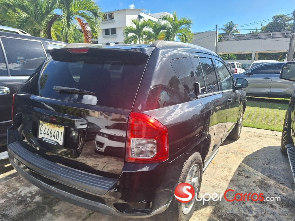 2013 Jeep Compass Sport — foto 4 / 9