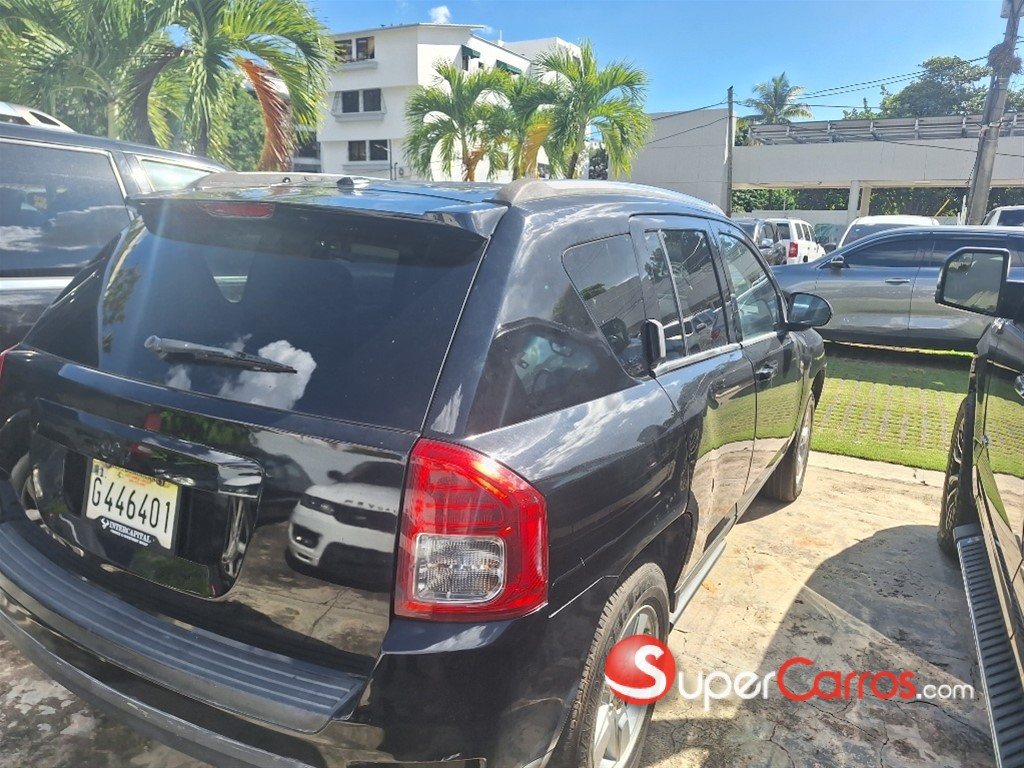 2013 Jeep Compass Sport — foto 8 / 9