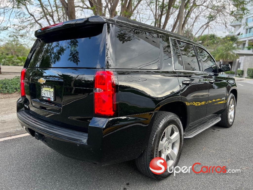 2015 Chevrolet Tahoe LTZ — foto 4 / 9