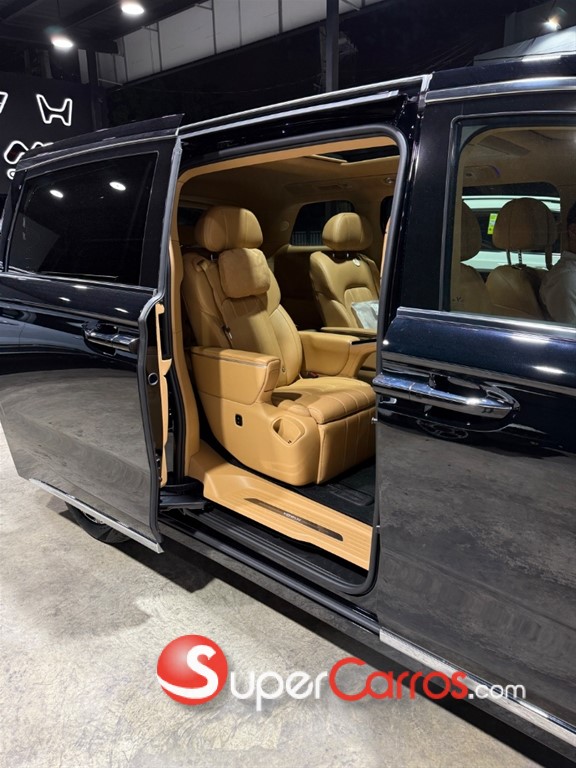 2026 Voyah Model Dream — foto 10 / 12