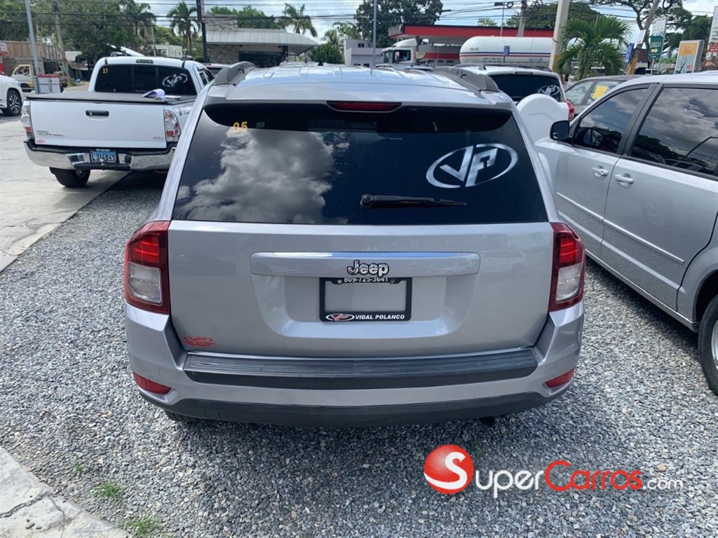 2015 Jeep Compass — foto 2 / 7