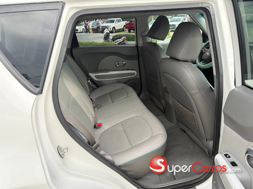 2016 Kia Soul Eco Electric — foto 7 / 10