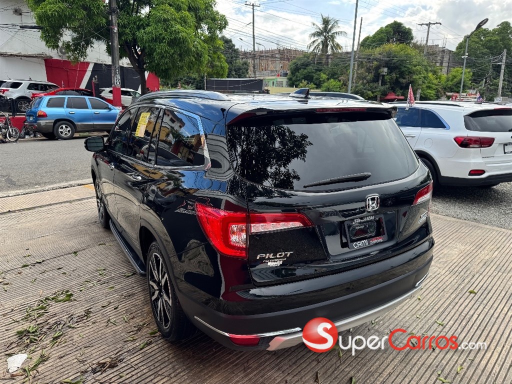 2020 Honda Pilot Touring — foto 6 / 12